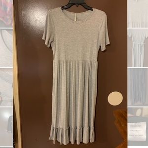 Gray Midi Dress Size Large with ruffles